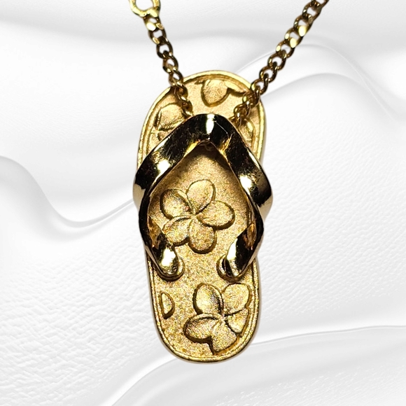 Vintage 14k solid gold slippa flip flop pendant - Picture 7 of 16